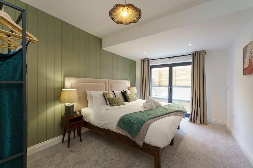 Lilyturf - 2 Bedroom Luxury Apartment By Mint Stays Bristol Extérieur photo
